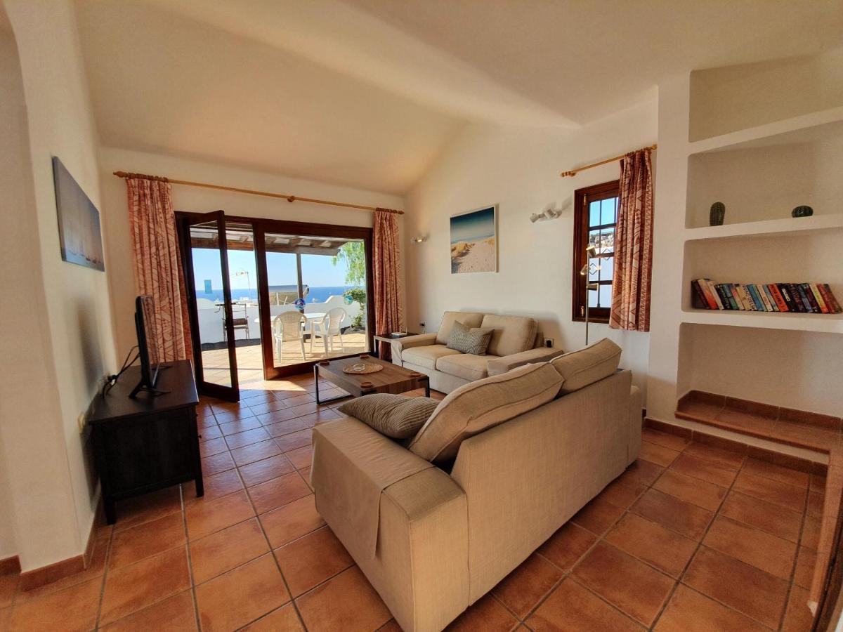 2 Bedroom Villa 'The Bungalow' With Private Heated Pool. プエルト・デル・カルメン エクステリア 写真