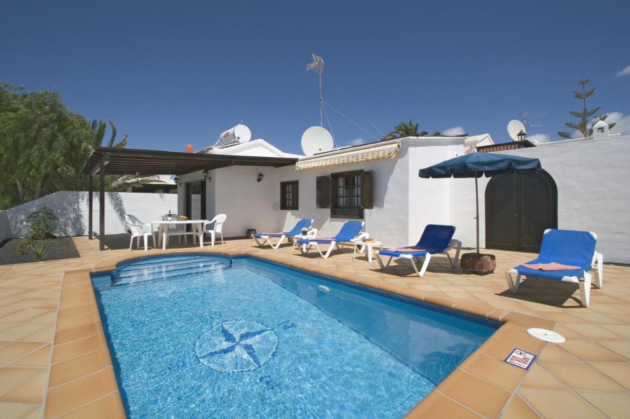 2 Bedroom Villa 'The Bungalow' With Private Heated Pool. プエルト・デル・カルメン エクステリア 写真