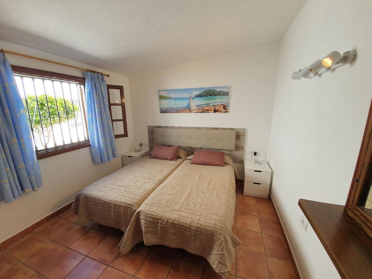 2 Bedroom Villa 'The Bungalow' With Private Heated Pool. プエルト・デル・カルメン エクステリア 写真